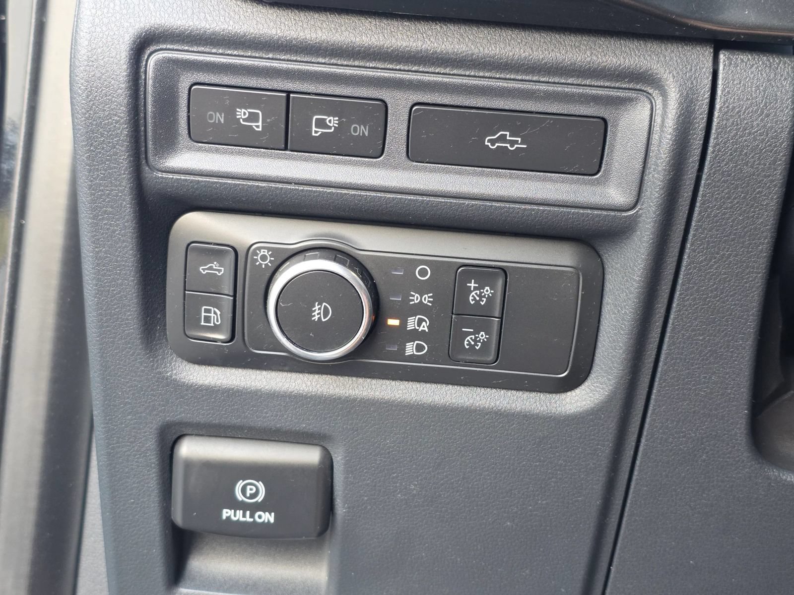 Used 2022 Ford F150 XLT w/ Equipment Group 302A High AWD/4WD image 13