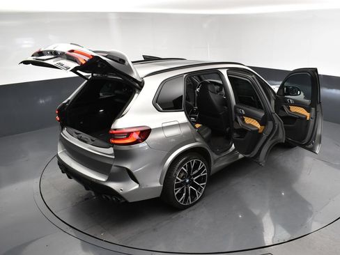 Used 2021 BMW X5 M AWD/4WD image 35