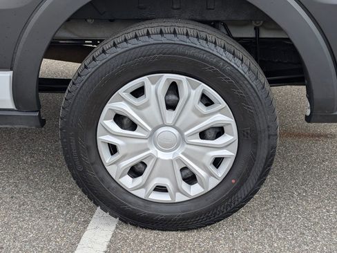 Used 2023 Ford Transit 350 XLT image 29