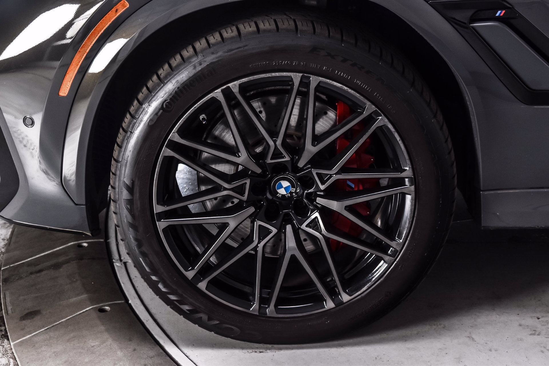 Used 2022 BMW X6 M w/ Competition Package AWD/4WD image 9