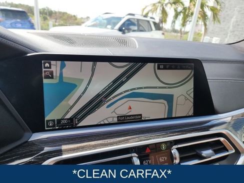 Used 2022 BMW X7 M50i w/ Luxury Seating Package image 3