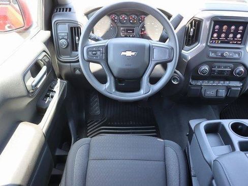New 2025 Chevrolet Silverado 1500 Custom image 19