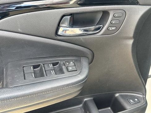 Used 2019 Honda Pilot Elite image 25