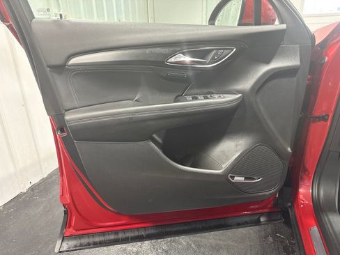 Used 2025 Buick Envision Preferred AWD/4WD image 20