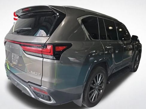 Used 2024 Lexus LX 600 F Sport AWD/4WD image 17