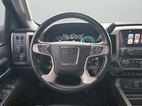 Used 2019 GMC Sierra 2500 Denali w/ Duramax Plus Package image 23