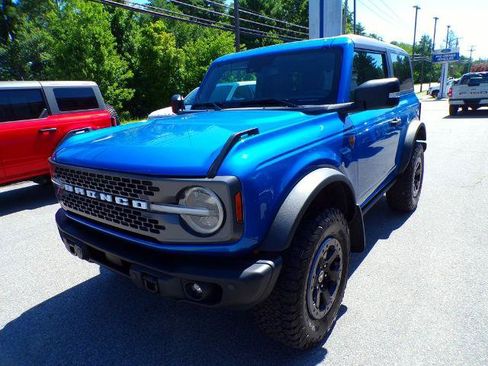 Certified 2023 Ford Bronco Badlands AWD/4WD image 3
