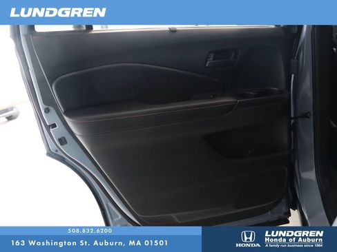 Used 2023 Honda Passport TrailSport image 15