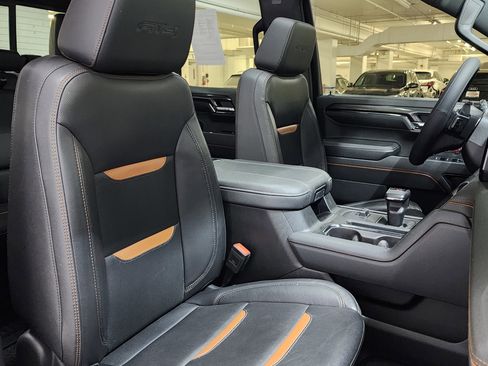 Used 2023 GMC Sierra 1500 AT4 w/ AT4 Premium Package image 23