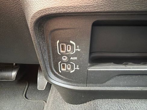 Used 2022 RAM 3500 Tradesman AWD/4WD image 38