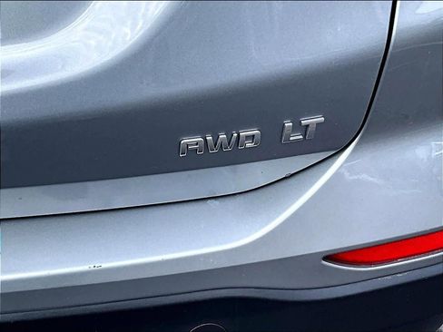 Used 2024 Chevrolet Equinox LT image 29