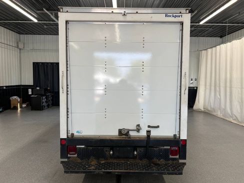 Used 2019 Ford Transit 350 138 w/ Exterior Upgrade Package RWD image 4