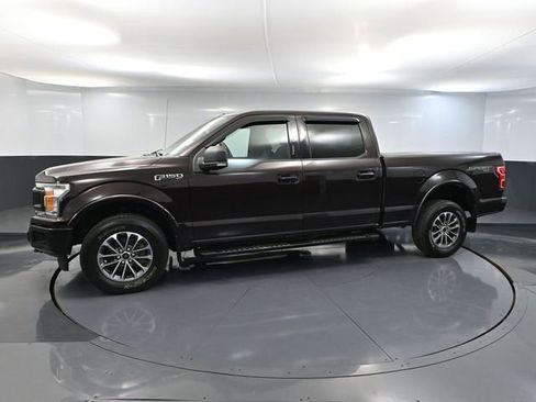 Used 2019 Ford F150 XLT w/ Equipment Group 302A Luxury AWD/4WD image 12