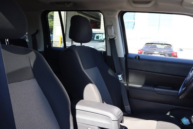 Used 2014 Jeep Patriot Latitude w/ Sun/Sound Group AWD/4WD image 30