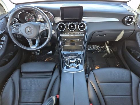 Used 2019 Mercedes-Benz GLC 300 4MATIC image 13