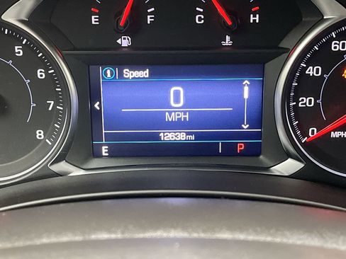 Certified 2023 GMC Terrain SLE w/ Driver Convenience Package image 15