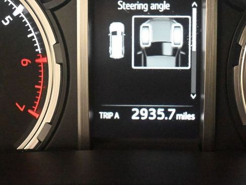 Used 2024 Toyota 4Runner TRD Off-Road image 14