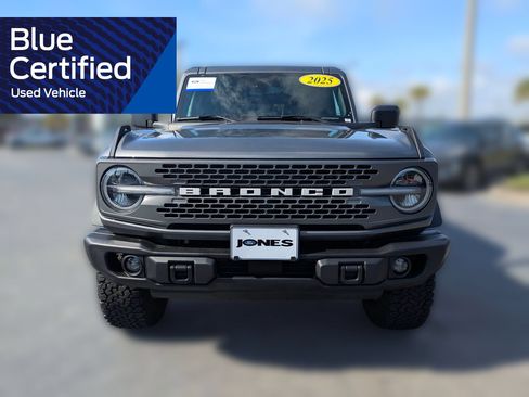 Used 2025 Ford Bronco Badlands AWD/4WD image 11