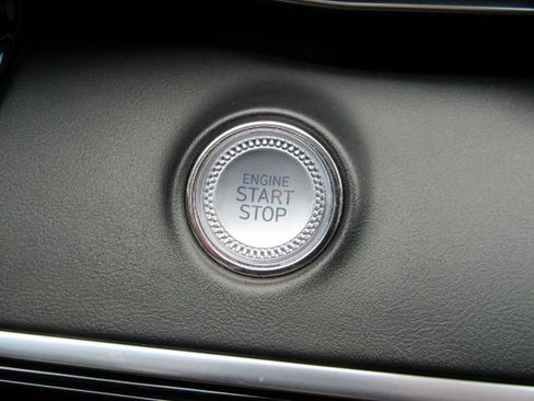 Used 2022 Genesis GV70 2.5T AWD/4WD image 43