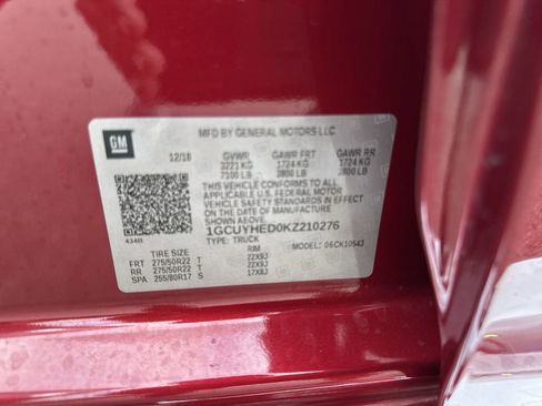 Certified 2019 Chevrolet Silverado 1500 High Country w/ Technology Package image 38