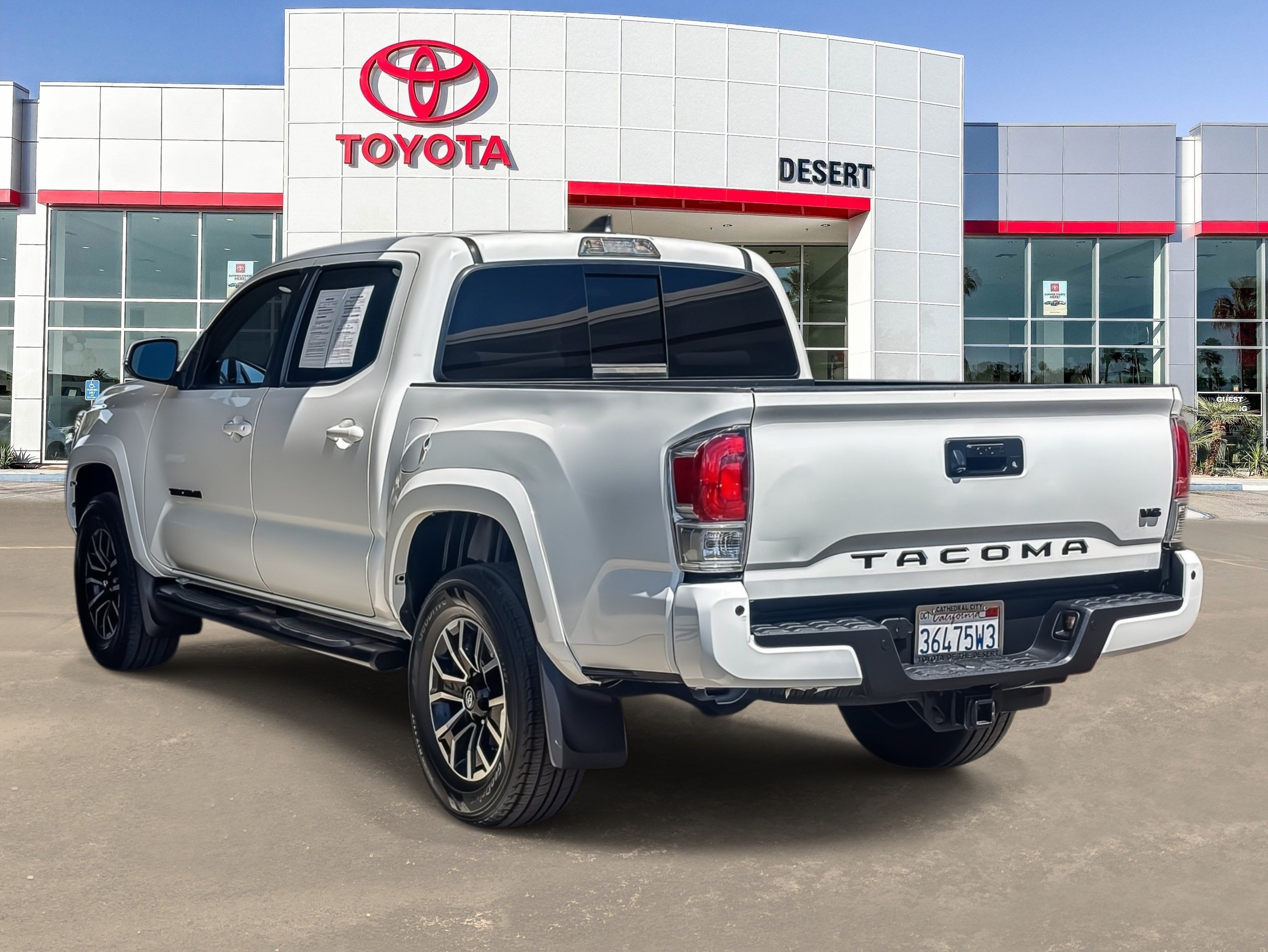 Used 2023 Toyota Tacoma TRD Sport w/ Technology Package RWD image 5