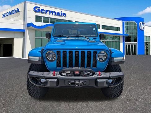Used 2020 Jeep Gladiator Rubicon w/ Dual Top Group AWD/4WD image 9