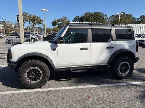 Used 2023 Ford Bronco Badlands w/ Sasquatch Package image 6