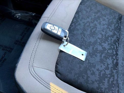 Used 2022 Ford Bronco Wildtrak image 50