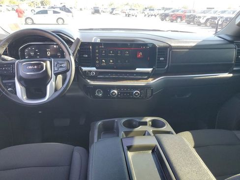 Used 2023 GMC Sierra 1500 Elevation image 10