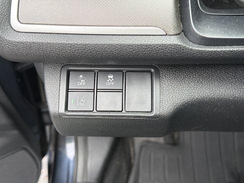 Used 2019 Honda Civic LX image 18