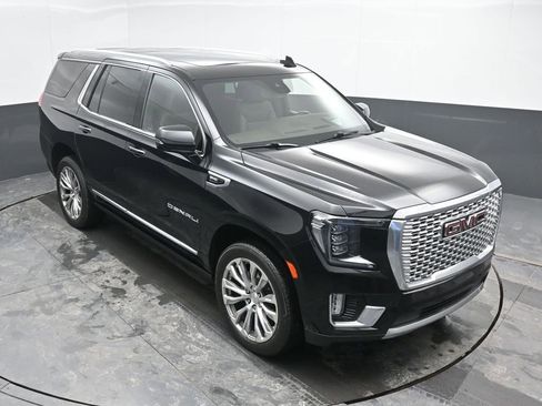 Used 2023 GMC Yukon Denali w/ Denali Reserve Package image 40