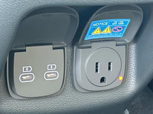 New 2026 Genesis GV80 2.5T Advanced image 24