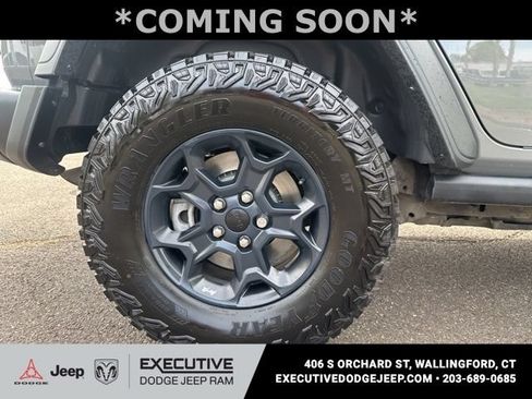 Used 2023 Jeep Wrangler Unlimited w/ Cold Weather Group AWD/4WD image 10