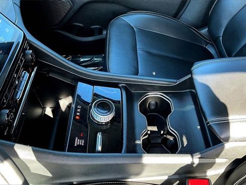 Used 2023 Jeep Grand Cherokee L Limited image 18