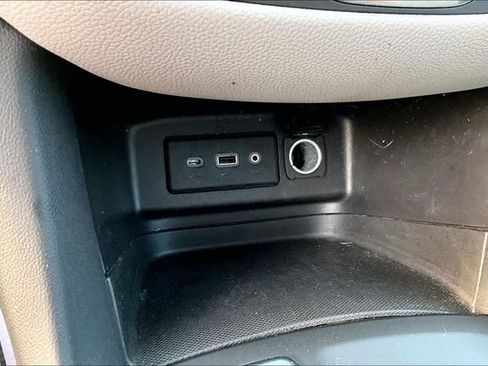Used 2019 Chevrolet Equinox LS w/ LS Convenience Package AWD/4WD image 33