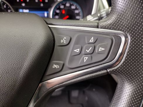 Used 2020 Chevrolet Equinox LT AWD/4WD image 28