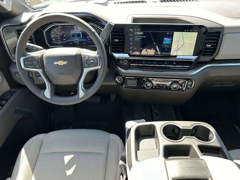 New 2025 Chevrolet Silverado 2500 LT w/ Convenience Package image 2