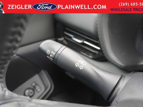 Used 2020 Nissan Sentra SV image 24