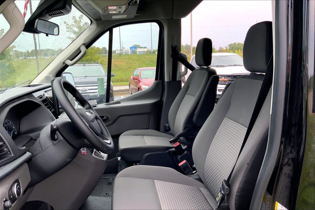 Used 2025 Ford Transit 350 XLT AWD/4WD image 9