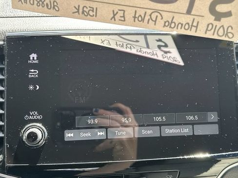Used 2019 Honda Pilot EX image 14