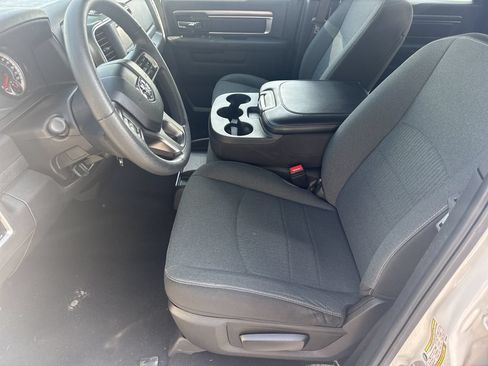 Used 2024 RAM 1500 Warlock AWD/4WD image 9