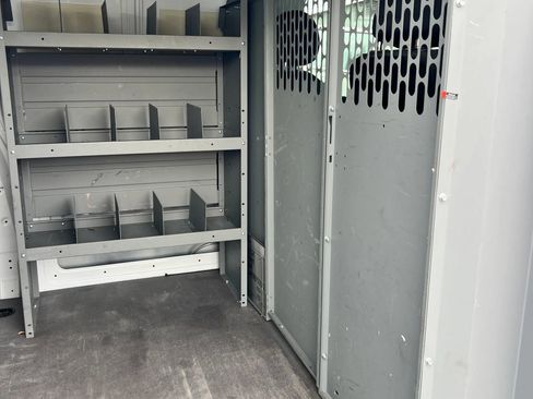 Used 2019 Mercedes-Benz Metris image 16