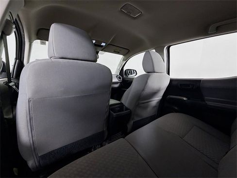 Used 2020 Toyota Tacoma SR5 image 10