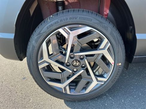 New 2026 Hyundai Kona SEL Premium image 13