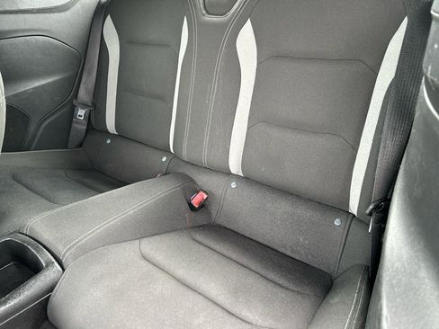 Used 2020 Chevrolet Camaro LT image 24