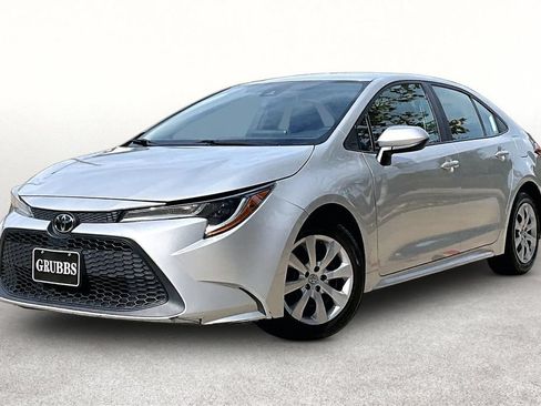Used 2021 Toyota Corolla LE FWD image 15