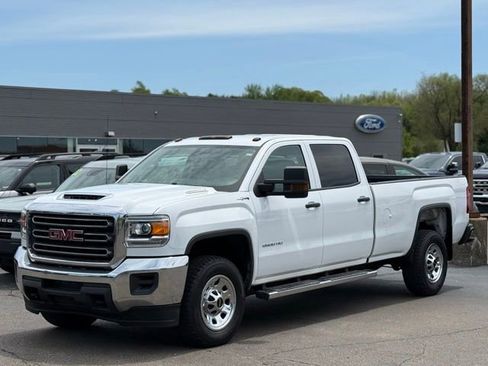 Used 2019 GMC Sierra 2500 4x4 Crew Cab w/ Sierra Convenience Package image 29