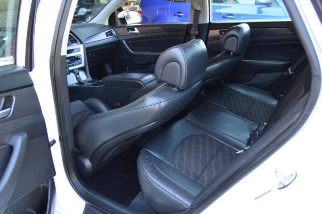 Used 2015 Hyundai Sonata Sport w/ Option Group 03 FWD image 46