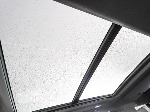 Used 2026 Chevrolet Tahoe Z71 w/ Comfort Package image 29