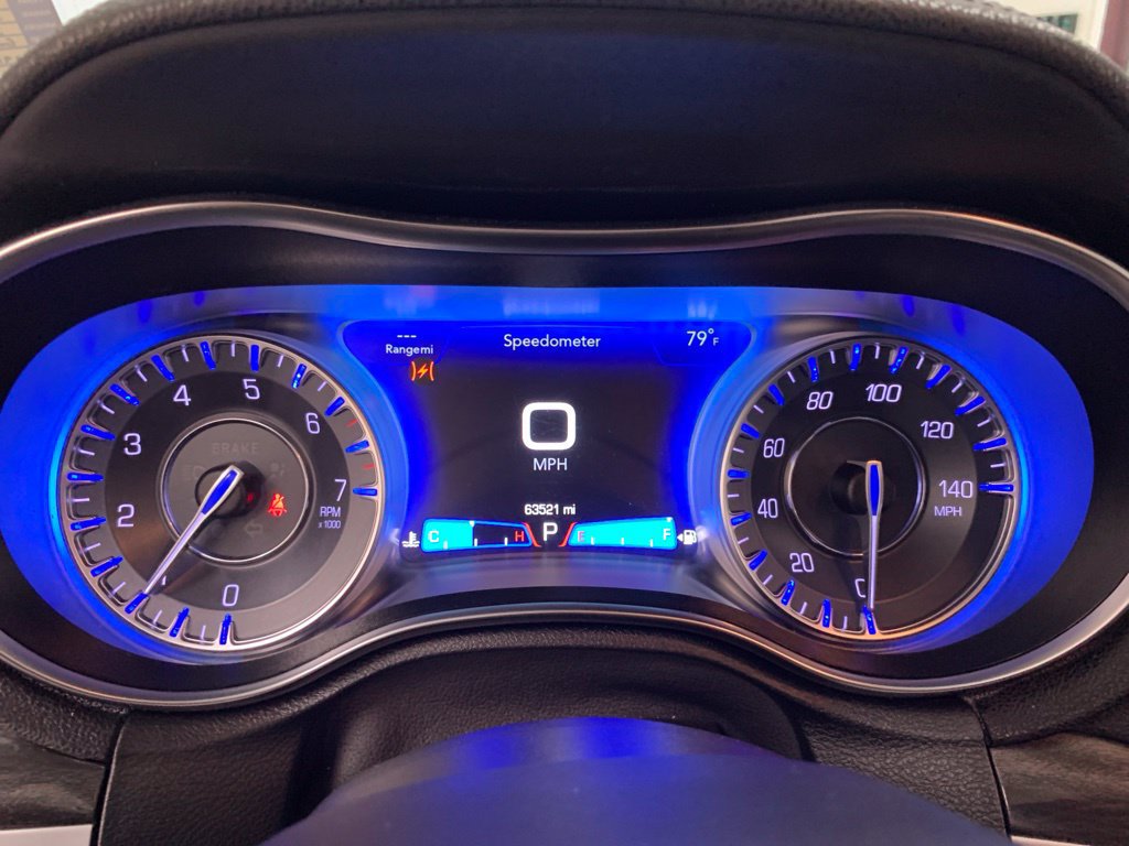 Used 2019 Chrysler 300 Touring w/ Quick Order Package 2EF RWD image 20